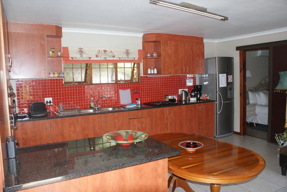 51 On Forest Drive เคปทาวน์ ภายนอก รูปภาพ
